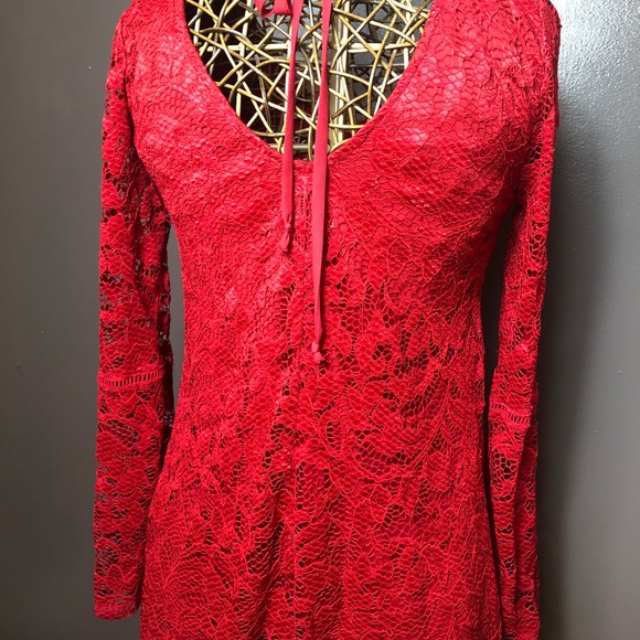 Xtraordinary Red Lace Dress With Lining Size Small - Picture 5 of 8
